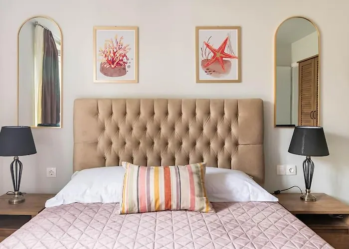 Stylish And Central Apt Near Acropolis - Avdi Square